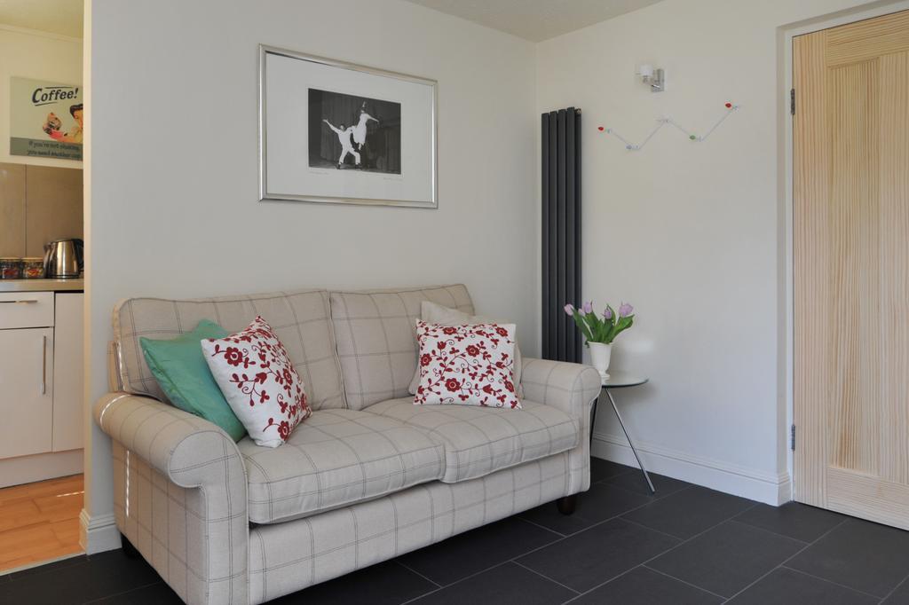 Kensington Court Apartment Бат Екстериор снимка