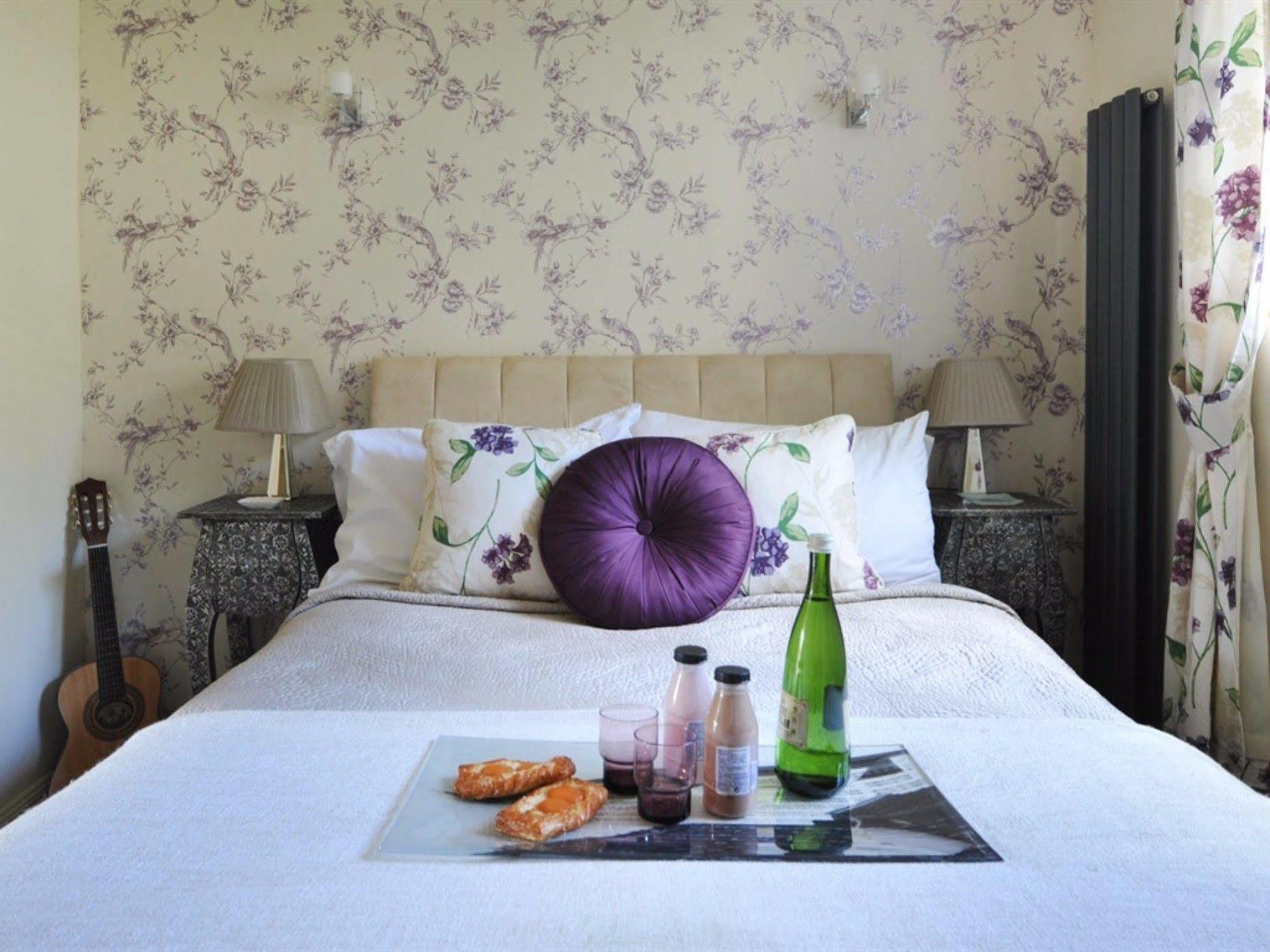 Kensington Court Apartment Бат Екстериор снимка