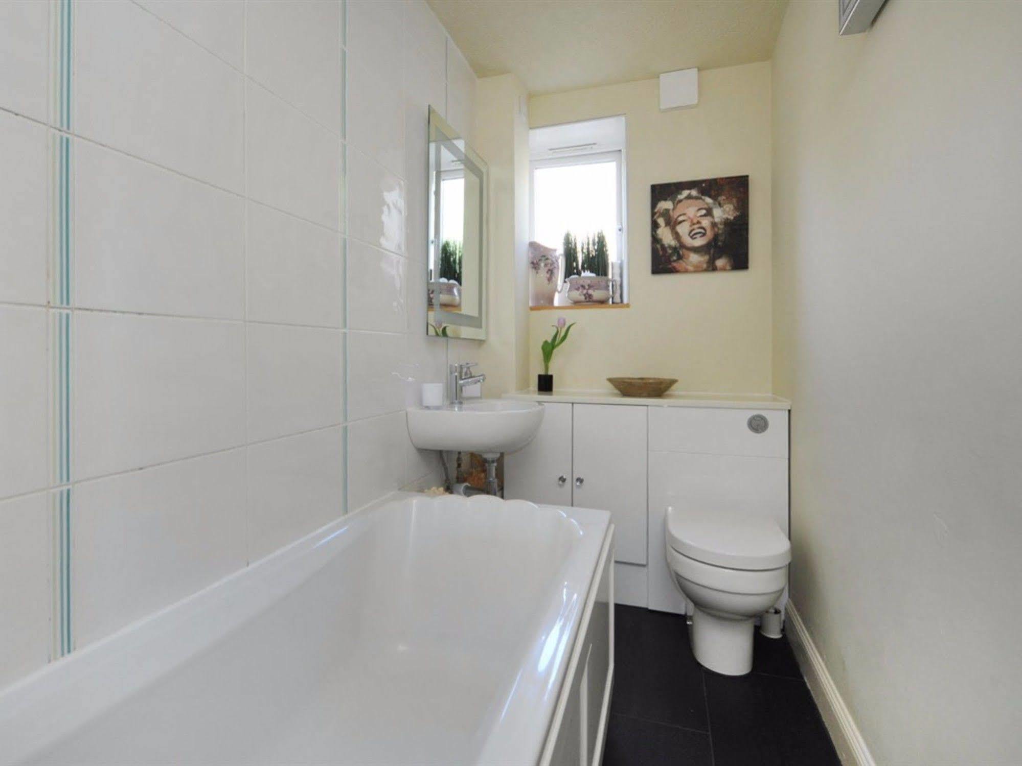 Kensington Court Apartment Бат Екстериор снимка